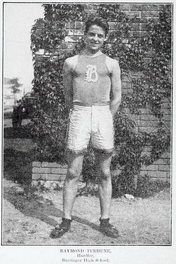 1915
Hurdler

Photo from Gonzalo Alberto
