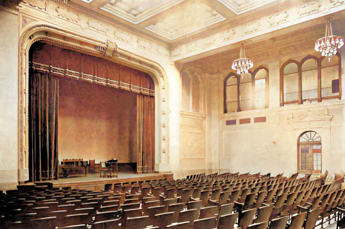 Auditorium
