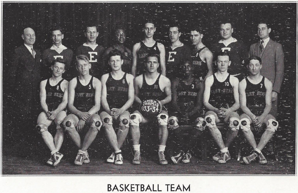 1934 Basketball Team
1934 Yearbook
