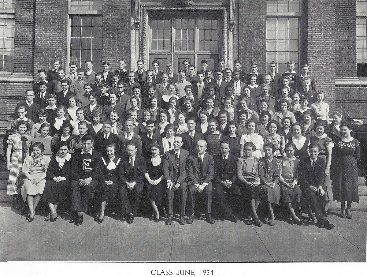 1934 June
Photo from Yearbook
