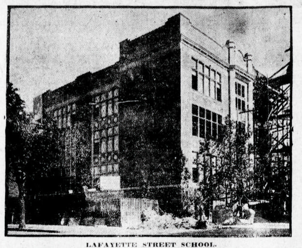 Newark Star 1909
